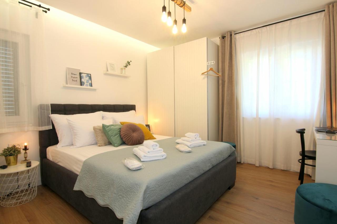 Apartments Tona Zaboric Buitenkant foto