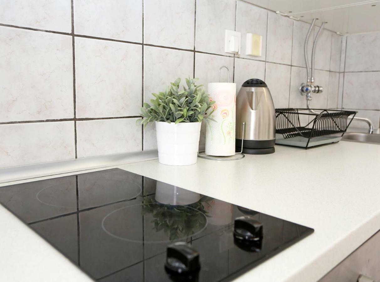 Apartments Tona Zaboric Buitenkant foto